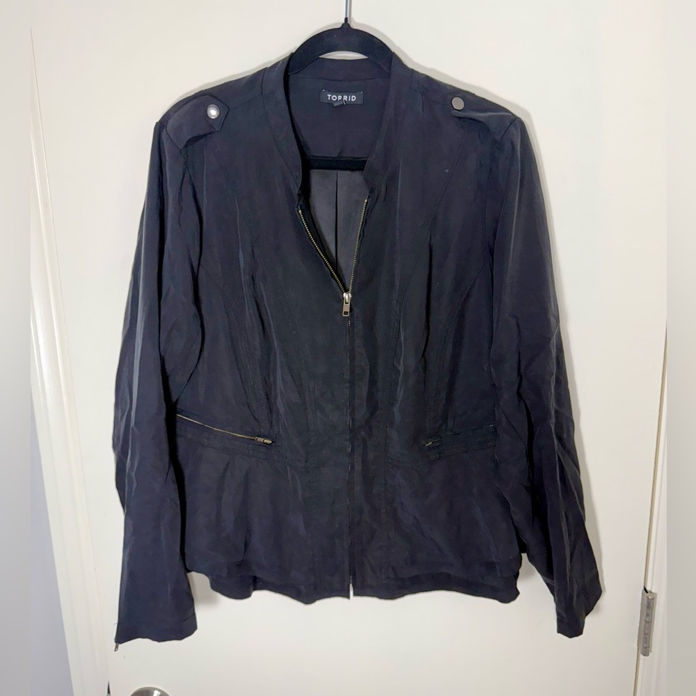 Torrid Black Long Sleeve Zip Up Peplum Moto Jacket Plus Size‎ 1X